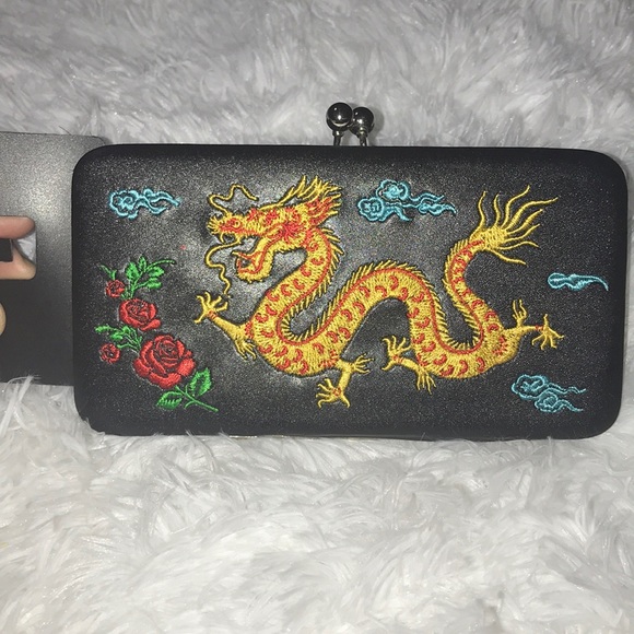 Unknown Handbags - Black dragon snap wallet NWOT